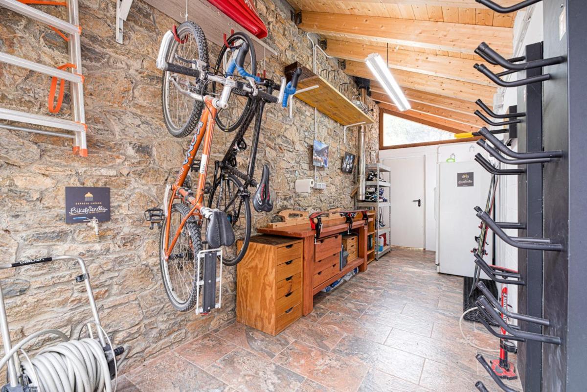 ビエルハ Casa Lola Pireneヴィラ エクステリア 写真