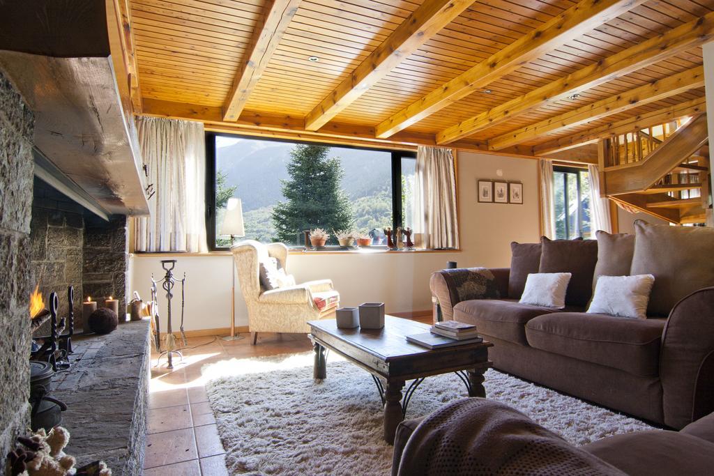 ビエルハ Casa Lola Pireneヴィラ 部屋 写真