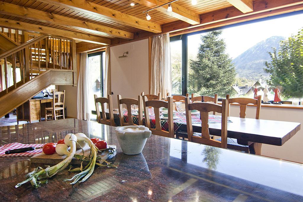 ビエルハ Casa Lola Pireneヴィラ 部屋 写真