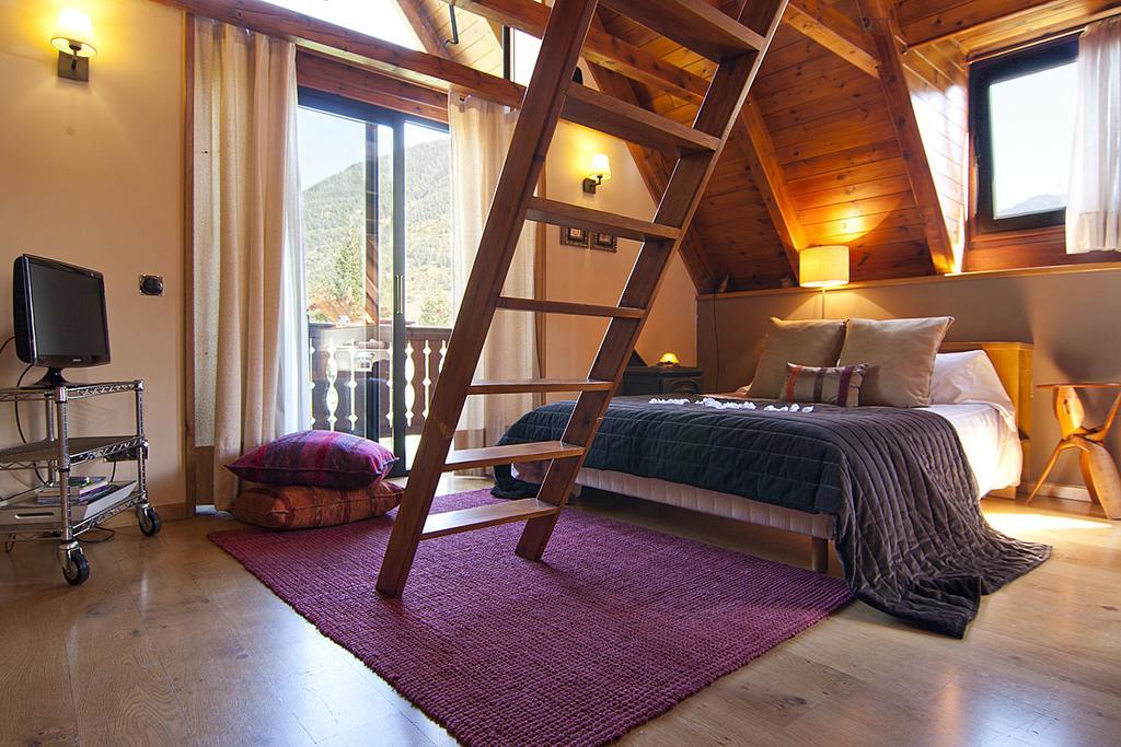 ビエルハ Casa Lola Pireneヴィラ 部屋 写真